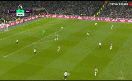 1647805031154052307.gif